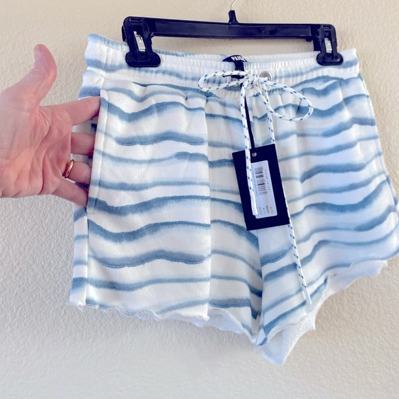Paige Terry Girly Blue and White Marlie Soft Tie Waist Shorts M - Picture 6 of 8